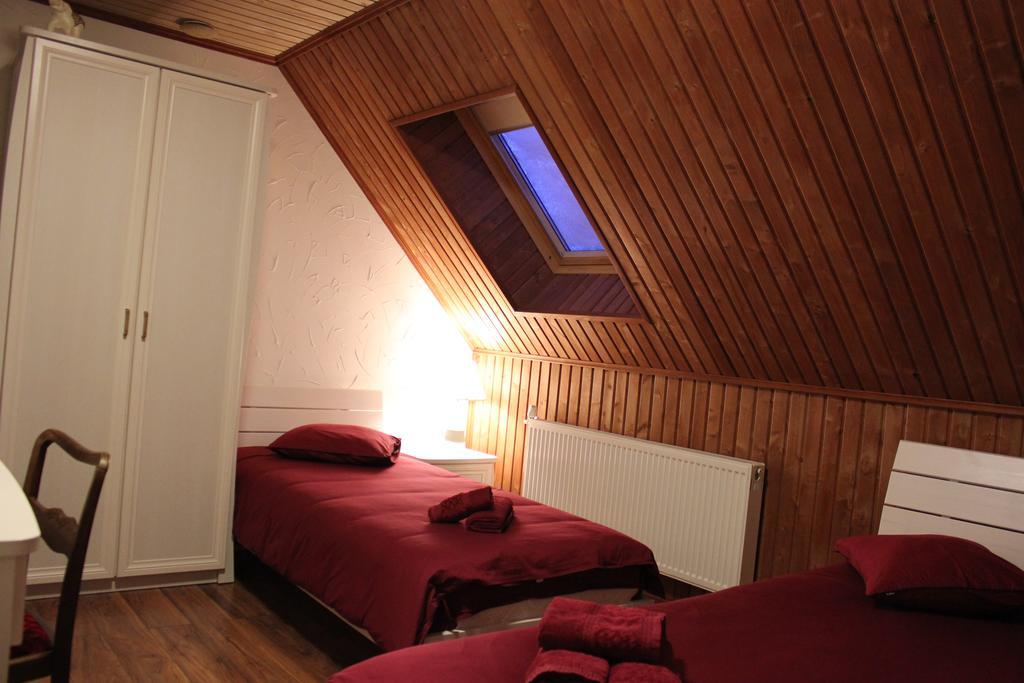 Krapi Guesthouse Treimani Rum bild