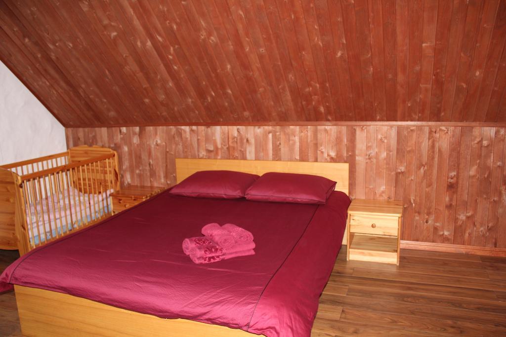 Krapi Guesthouse Treimani Rum bild
