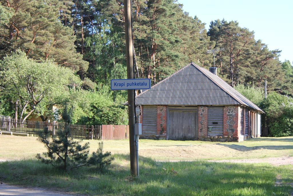 Krapi Guesthouse Treimani Exteriör bild