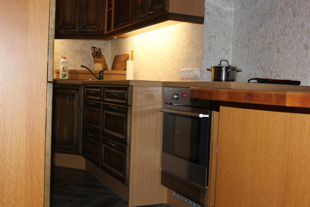 Krapi Guesthouse Treimani Rum bild