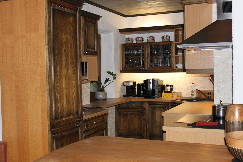 Krapi Guesthouse Treimani Rum bild