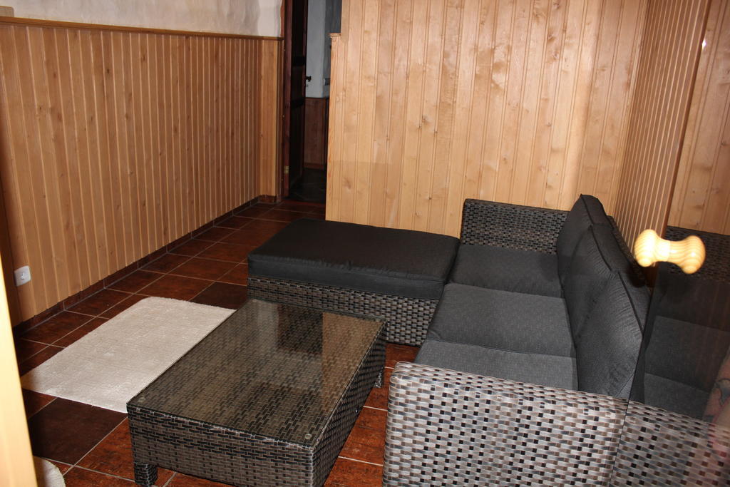 Krapi Guesthouse Treimani Rum bild