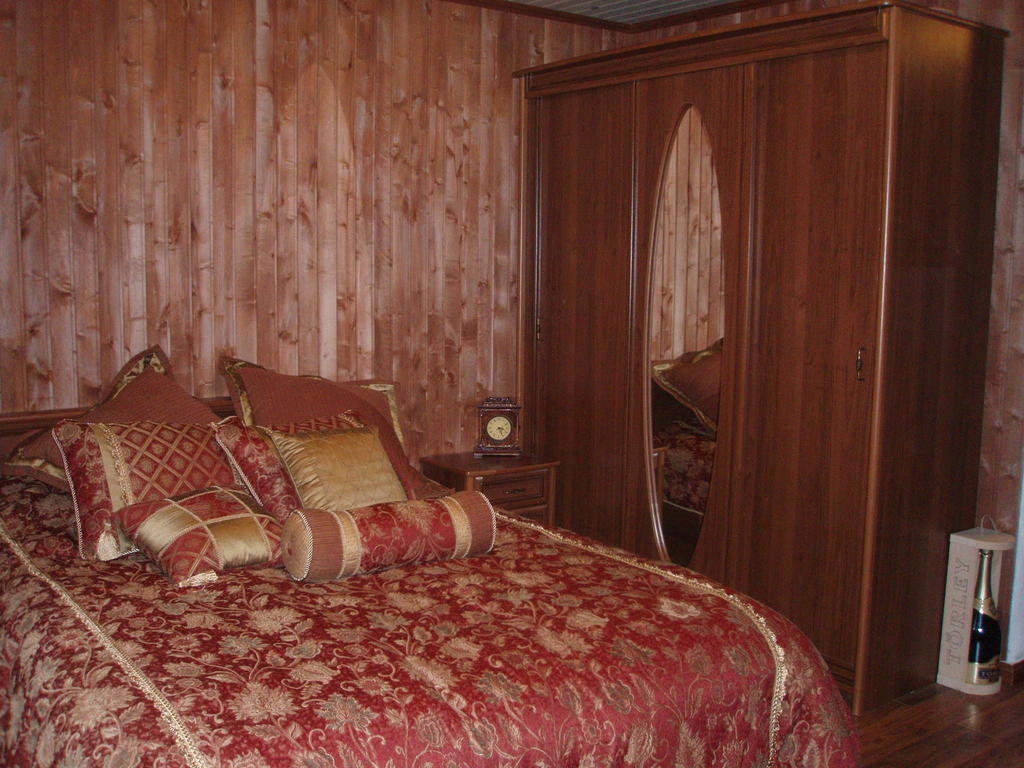 Krapi Guesthouse Treimani Rum bild